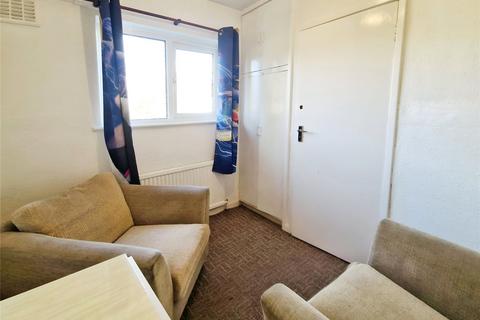 17 Ashawe Terrace, Little Hulton, Manchester, M38 0EW