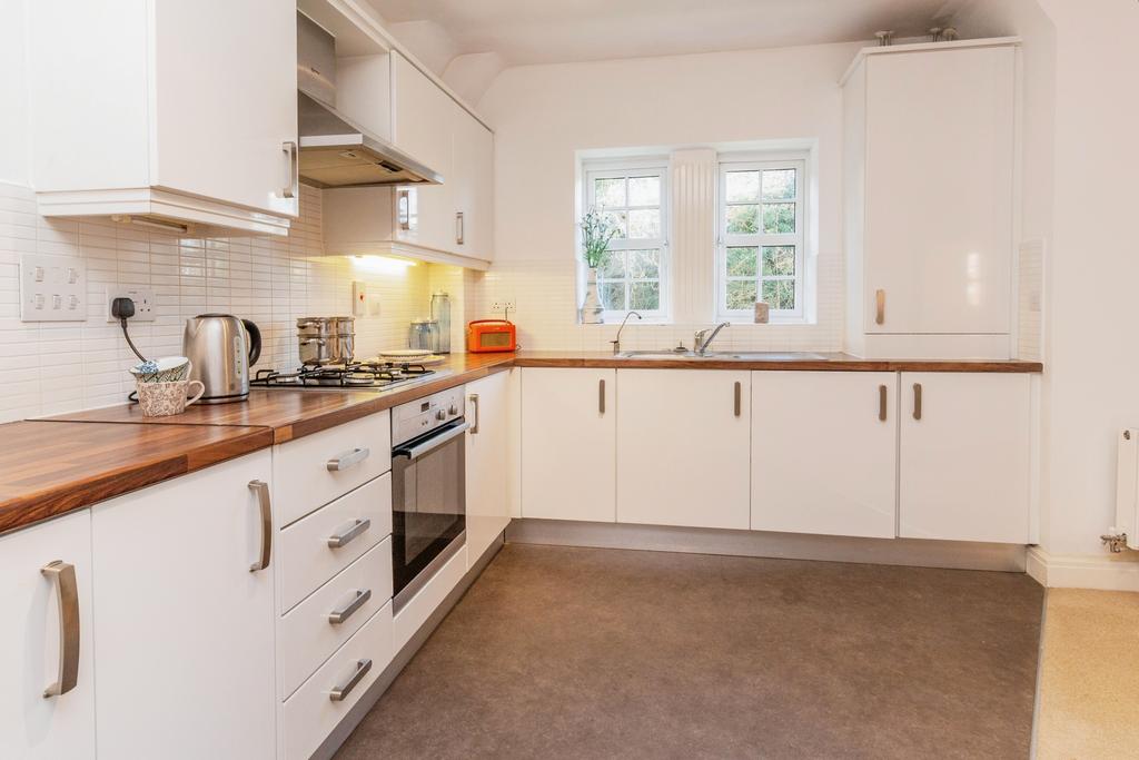 Living Area/Kitchen