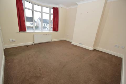 2 bedroom apartment to rent, CHERTSEY