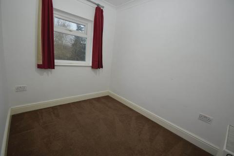 2 bedroom apartment to rent, CHERTSEY