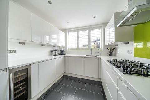 46 Sandy Ridge, Chislehurst, BR7 5DR