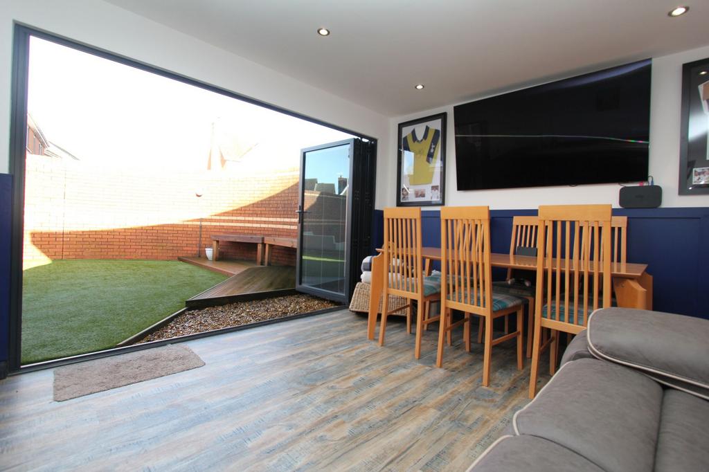 Garden Room