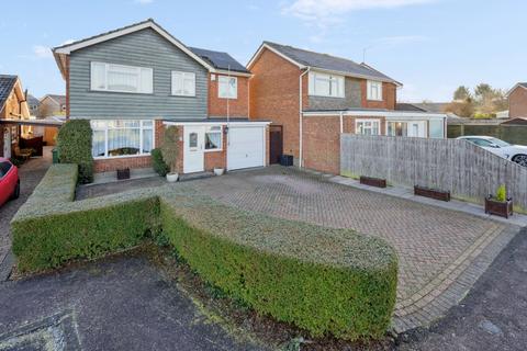 4 bedroom detached house for sale, Pilgrims Close, Princes Risborough HP27