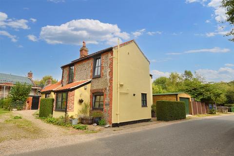 3 bedroom cottage for sale, Holt Road, Gresham, Norwich