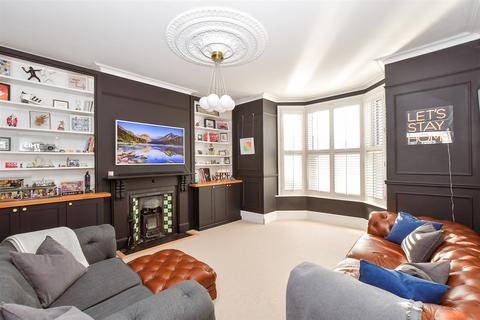 3 bedroom semi-detached house for sale, Laburnum Grove, Portsmouth, Hampshire