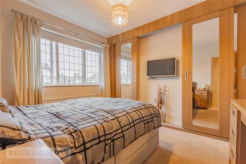3 bedroom semi-detached house for sale, Benomley Road, Almondbury, Huddersfield, West Yorkshire, HD5