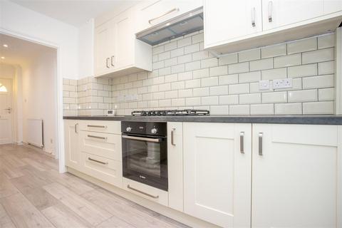 18 Beverley Road, Fareham, PO14 2NS
