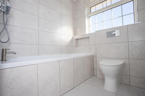 18 Beverley Road, Fareham, PO14 2NS