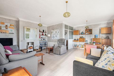 40 Ashdown Avenue, Saltdean, Brighton, BN2 8AH