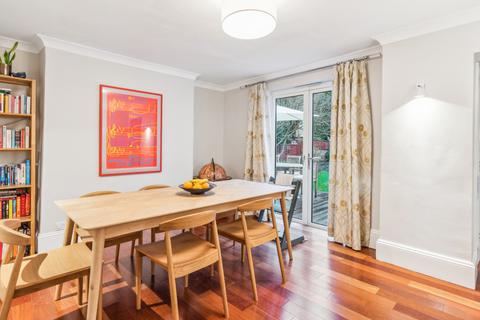 2 bedroom flat for sale, Lambert Road, London, SW2