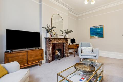 2 bedroom flat for sale, Lambert Road, London, SW2