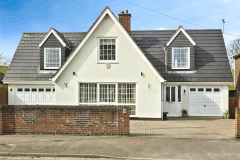 3 bedroom detached house for sale, Beatrice Avenue, Felixstowe, Suffolk