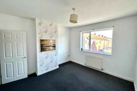 2 bedroom end of terrace house for sale, Kelly Street, Goldthorpe