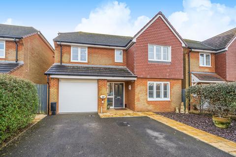 4 bedroom detached house for sale, Fellows Gardens, Yapton, BN18