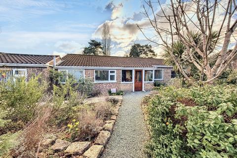 4 bedroom detached bungalow for sale, St Leonards