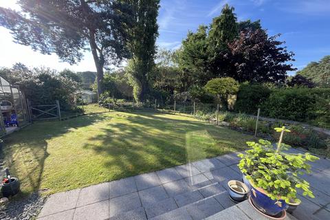 4 bedroom detached bungalow for sale, St Leonards