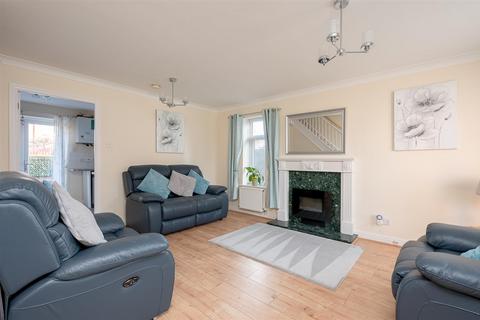 3 bedroom semi-detached house for sale, Rainsborough Way, York, YO30 6QB