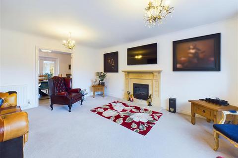 4 bedroom detached house for sale, The Pines, Lichfield