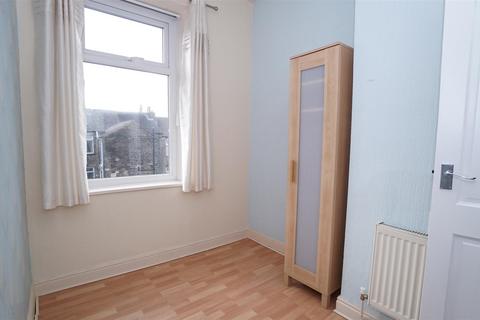 22 Mount Avenue, Bradford, BD2 2JA