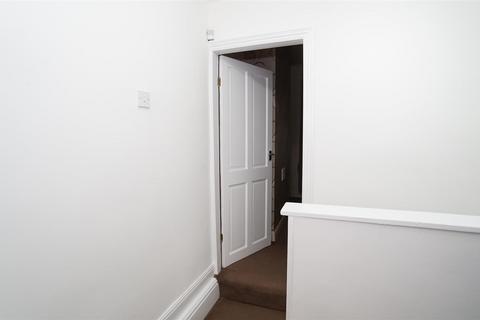 22 Mount Avenue, Bradford, BD2 2JA