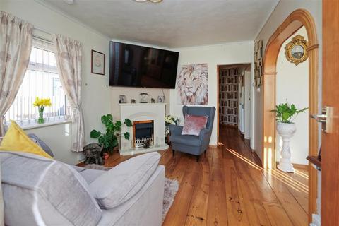 2 bedroom detached bungalow for sale, Colewood Road, Whitstable