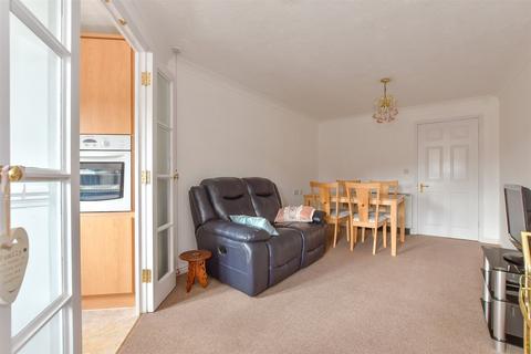 1 bedroom flat for sale, Morland Road, Ilford, Essex