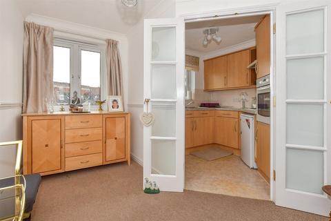 1 bedroom flat for sale, Morland Road, Ilford, Essex