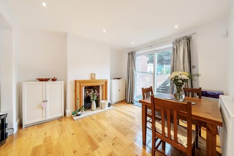 3 bedroom end of terrace house for sale, South Park Crescent, London