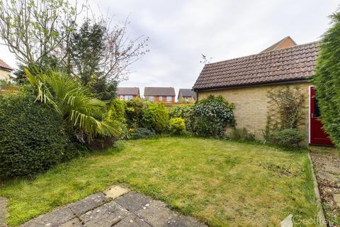 88 Pilkingtons, Church Langley, Harlow, CM17 9DR