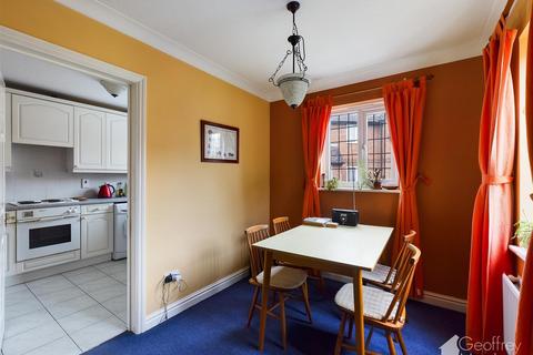 88 Pilkingtons, Church Langley, Harlow, CM17 9DR