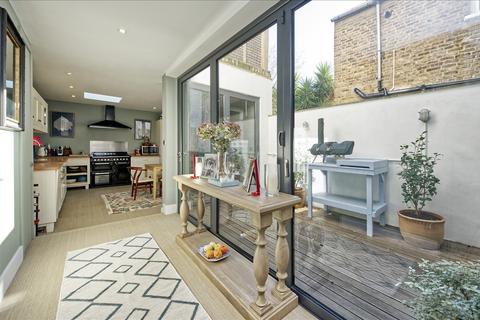 5 bedroom terraced house for sale, Shepherd's Bush W12