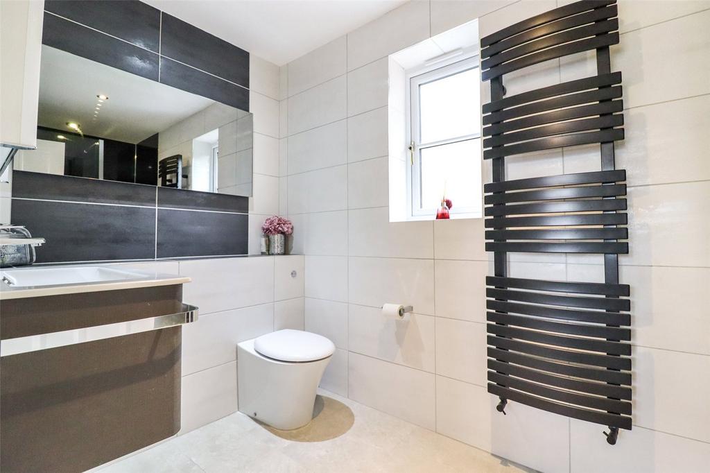 En-Suite Shower Room