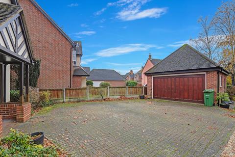 4 bedroom detached house for sale, Spring Way, Sible Hedingham, Halstead, CO9