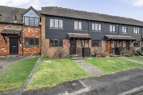 4 bedroom terraced house for sale, Selham Close, Chichester, West Sussex