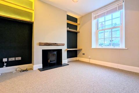 3 bedroom terraced house to rent, Cadbury Heath Road, Gloucestershire BS30