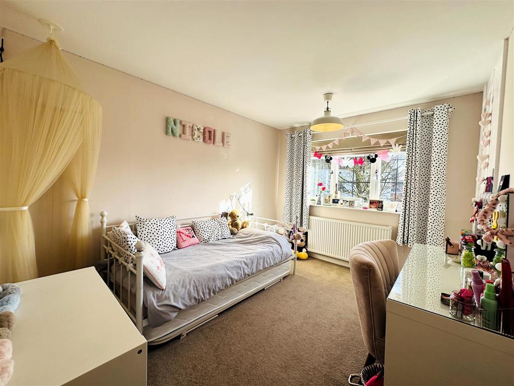 Bedroom2.jpg