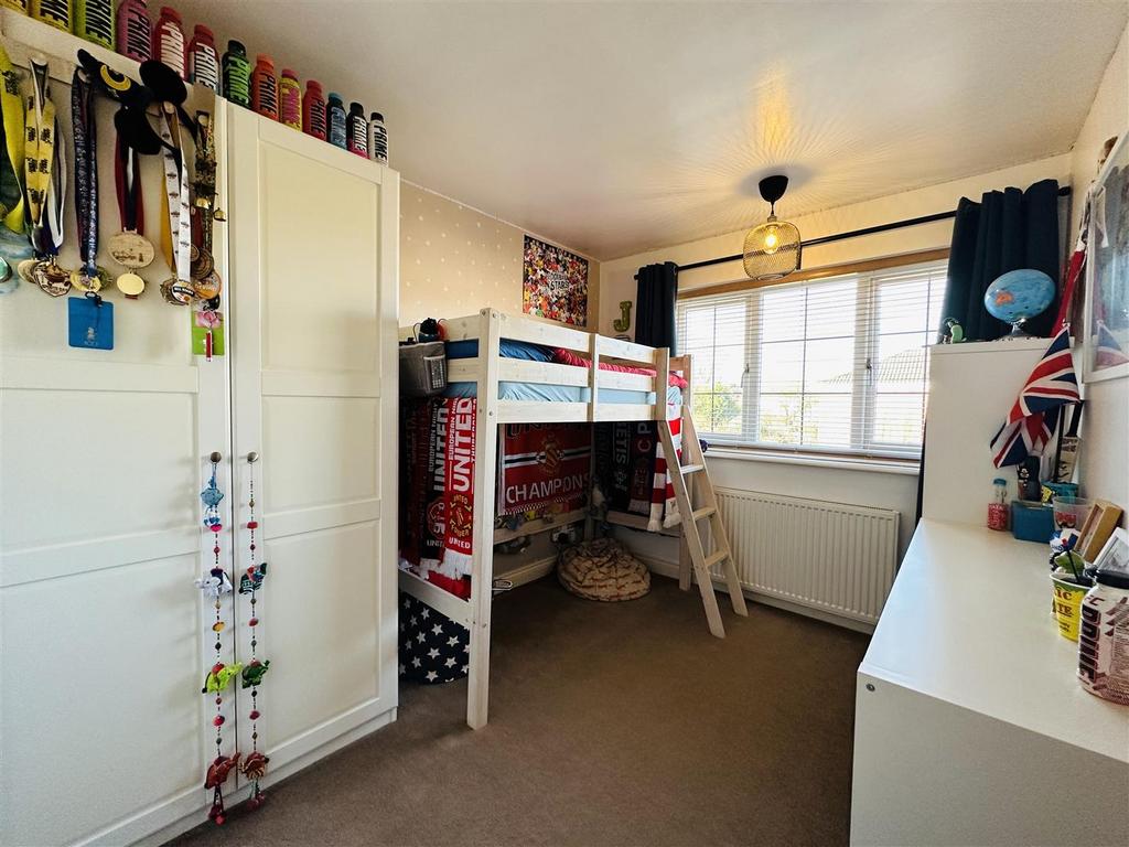 Bedroom3.jpg