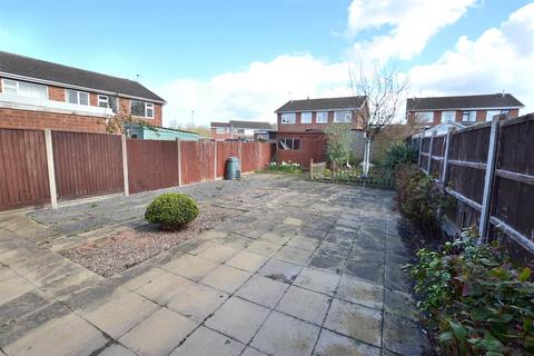 3 bedroom semi-detached house for sale, Shepherds Close, Shepshed LE12