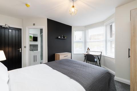 undefined, Bradford Road, Pudsey, Leeds, LS28