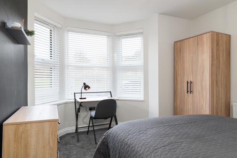 undefined, Bradford Road, Pudsey, Leeds, LS28