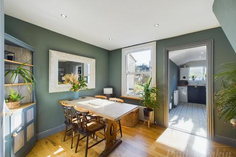 9 Haling Road, South Croydon, CR2 6HS