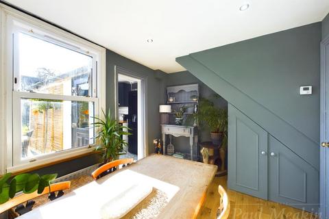 9 Haling Road, South Croydon, CR2 6HS
