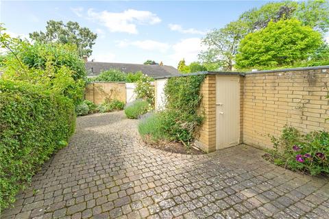 4 bedroom end of terrace house to rent, The Paddox, Oxford, Oxfordshire, OX2