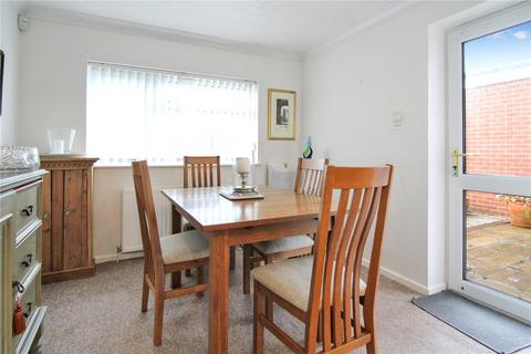 2 bedroom bungalow for sale, Heronscroft, Swindon SN3