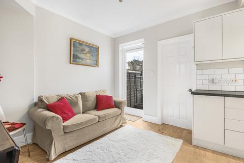 2 Belfast Road, London, SE25 4LA