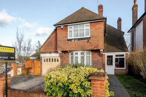 3 bedroom detached house for sale, Greenway Gardens, Croydon