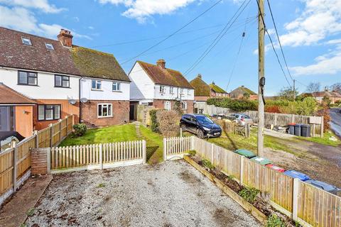 10 Grove Road, Wickhambreaux, Canterbury, CT3 1SA