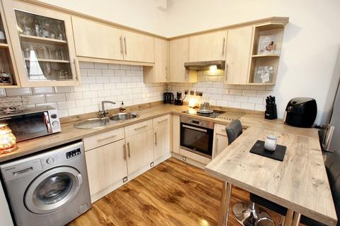 1 bedroom flat for sale, West Main Street, Uphall, EH52