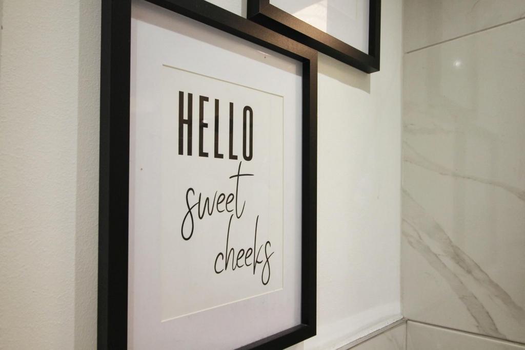 Bathroom 5.jpg