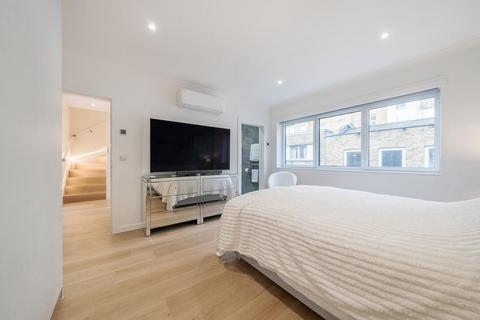 3 bedroom mews for sale, Gloucester Mews West, Bayswater